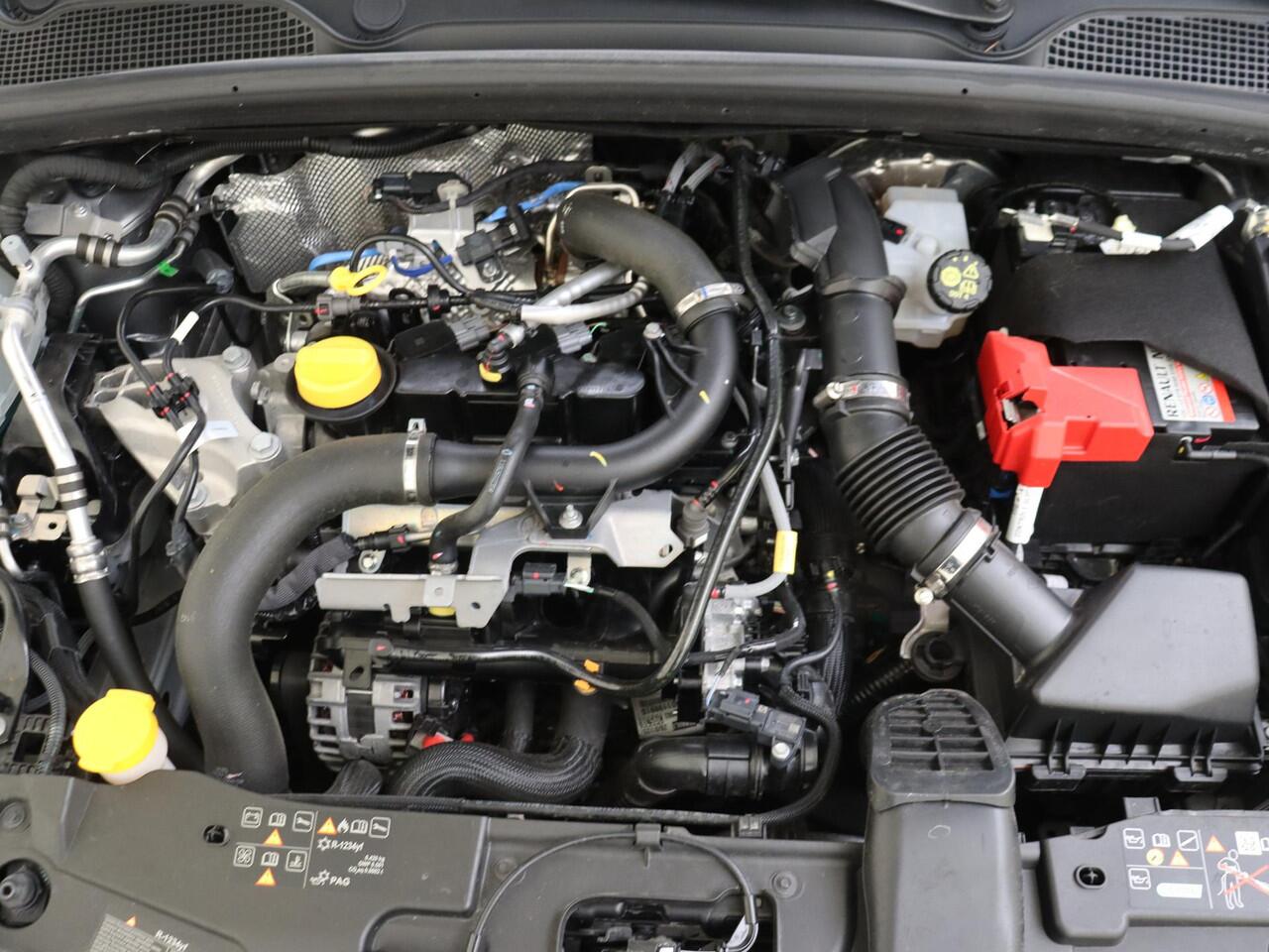 Renault CLIO 1.0 TCe 90 GPF techno | Navigatie | Parkeersensoren & Camera |