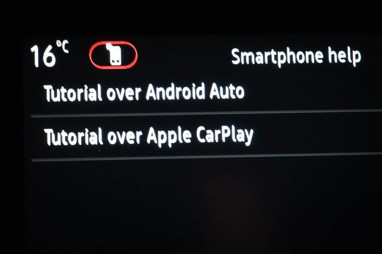 Renault CLIO 1.0 TCe 90 GPF techno | DEMO | WINTER PACK | DAB | APPLE | CAMERA