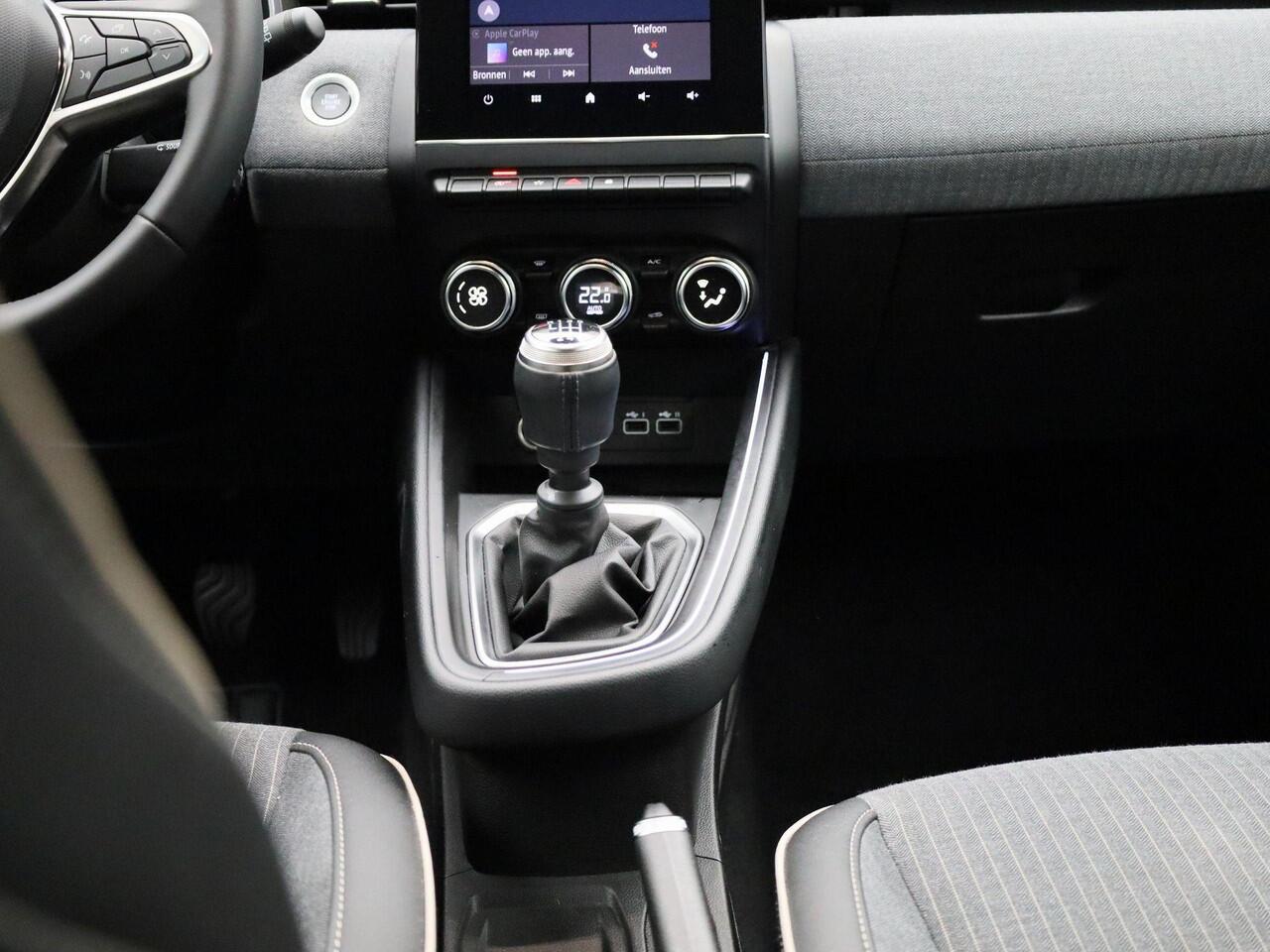 Renault CLIO 1.0 TCe 90 GPF techno | 9,3" Full-Map Navigatie | 10" Digitaal Instrumentarium | Camera | PDC Achter | Full-Map Navigatie | LED Pure Vision | Privacy Glass | Cruise Control & Snelheidsbegrenzer | 16" LMV 'Boa Vista' | Climate Control | Keyless | Draadloze