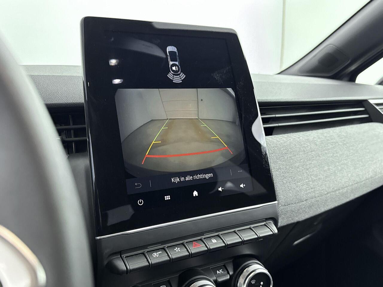 Renault CLIO 1.0 TCe 90Pk GPF techno | Navigatie met 9.3 Inch Scherm | Climate Control | Cruise Control | Parkeersensoren incl. Camera | Apple Carplay/Android Auto | Keyless Entry | Lichtmetalen Velgen 16 Inch |