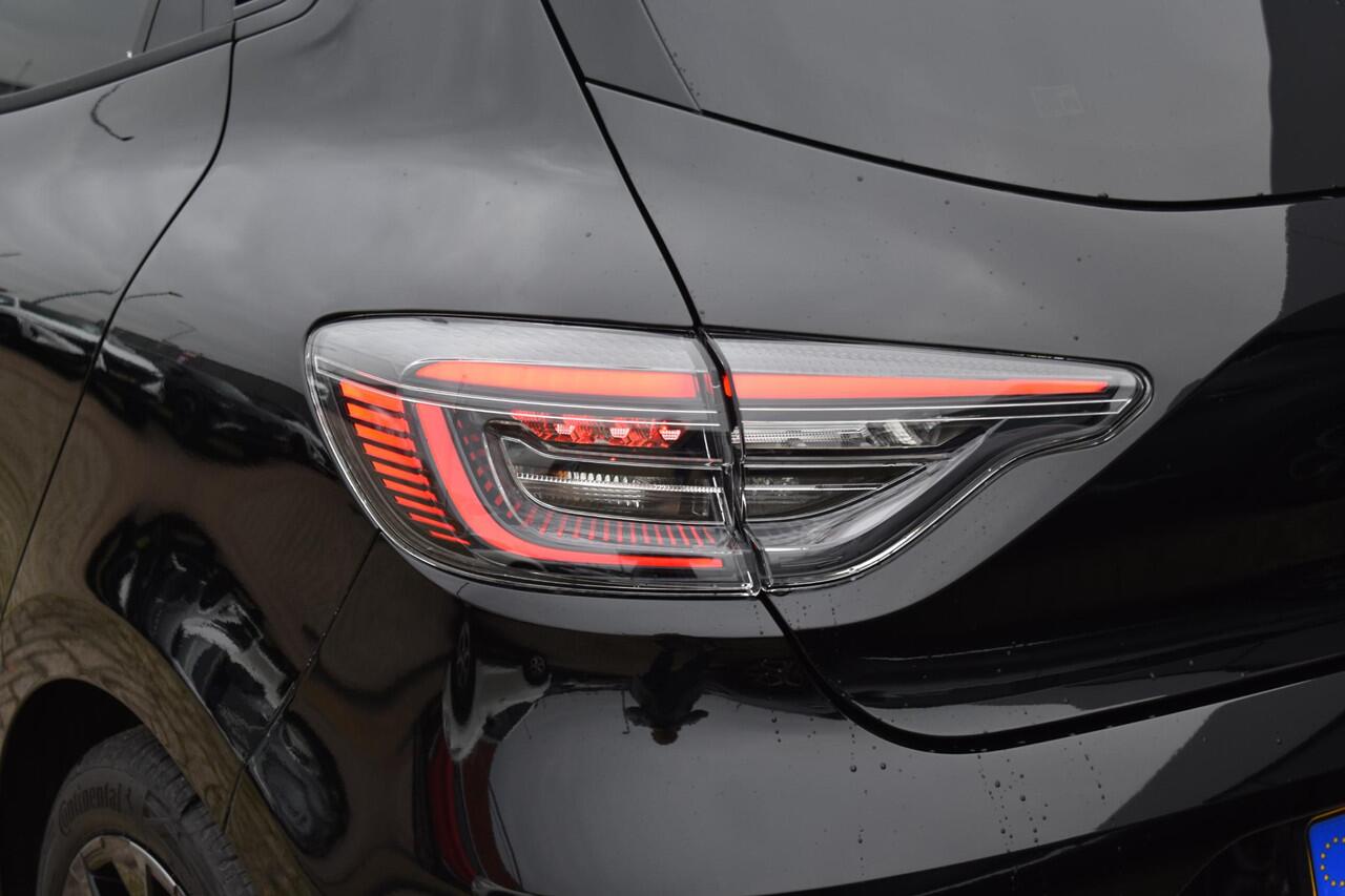 Renault CLIO 1.6 E-Tech Full Hybrid Esprit Alpine 145PK | Automaat | BOSE Audio | Stoel- en Stuurverwarming | 360 Camera | Adaptieve Cruise Control | Sportstoelen | Apple CarPlay & Android Auto