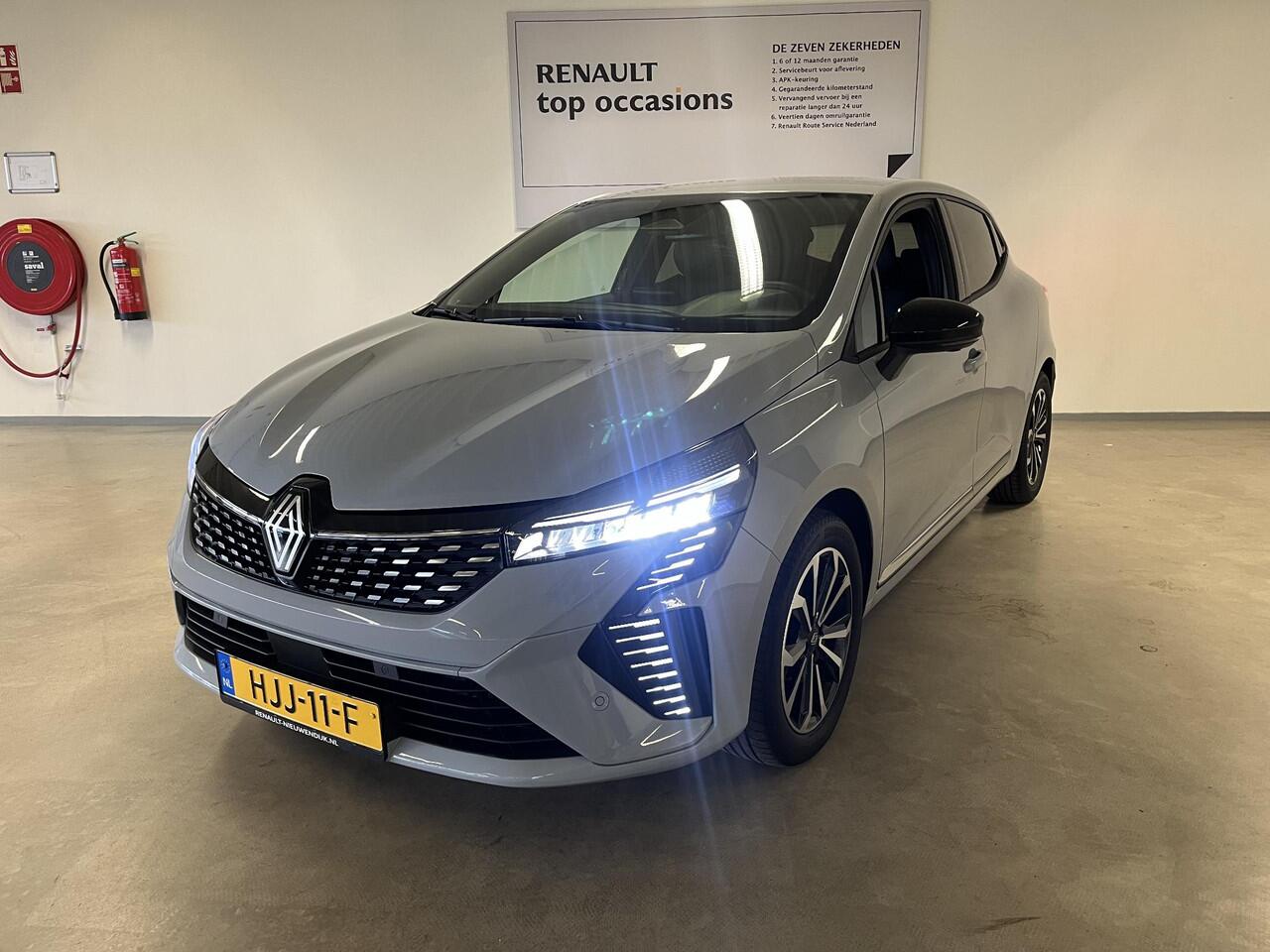 Renault CLIO 1.6 E-Tech Full Hybrid 145 techno / Pack City Premium / Pack Navigation Techno