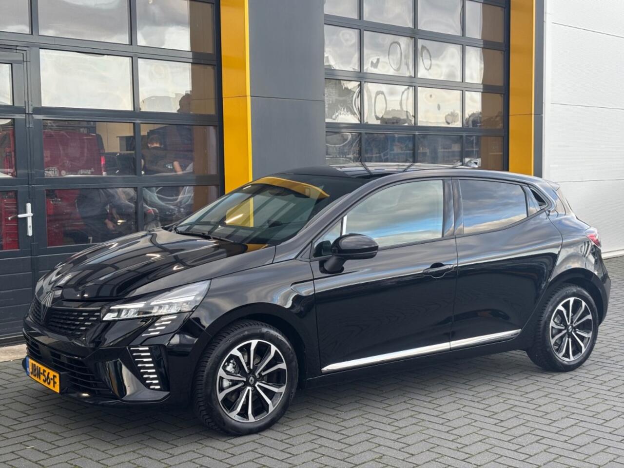 Renault CLIO 1.6 E-Tech Full Hybrid 145 Techno Pack Winter Grote Navi Automaat