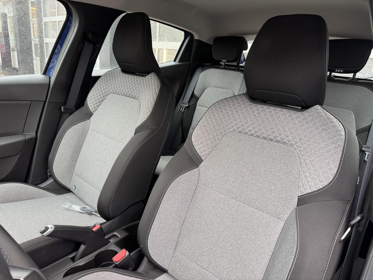 Renault CLIO 1.0 TCe 90 Evolution 2025!!