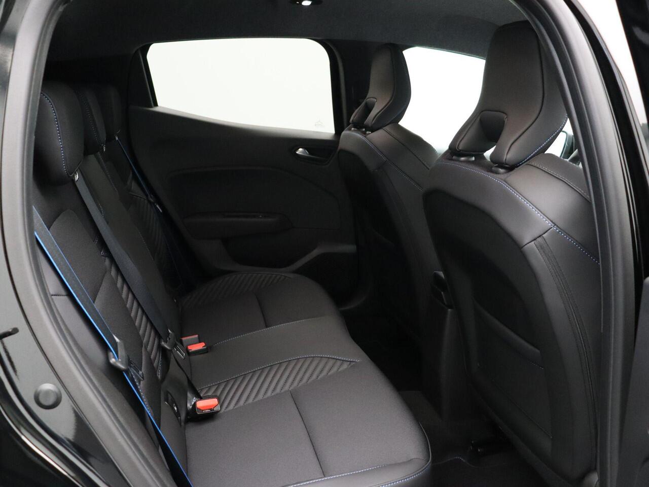 Renault CLIO E-Tech Full Hybrid 145pk esprit Alpine | Grootscherm navigatie | Adaptieve cruise control | 17" lichtmetalen velgen |