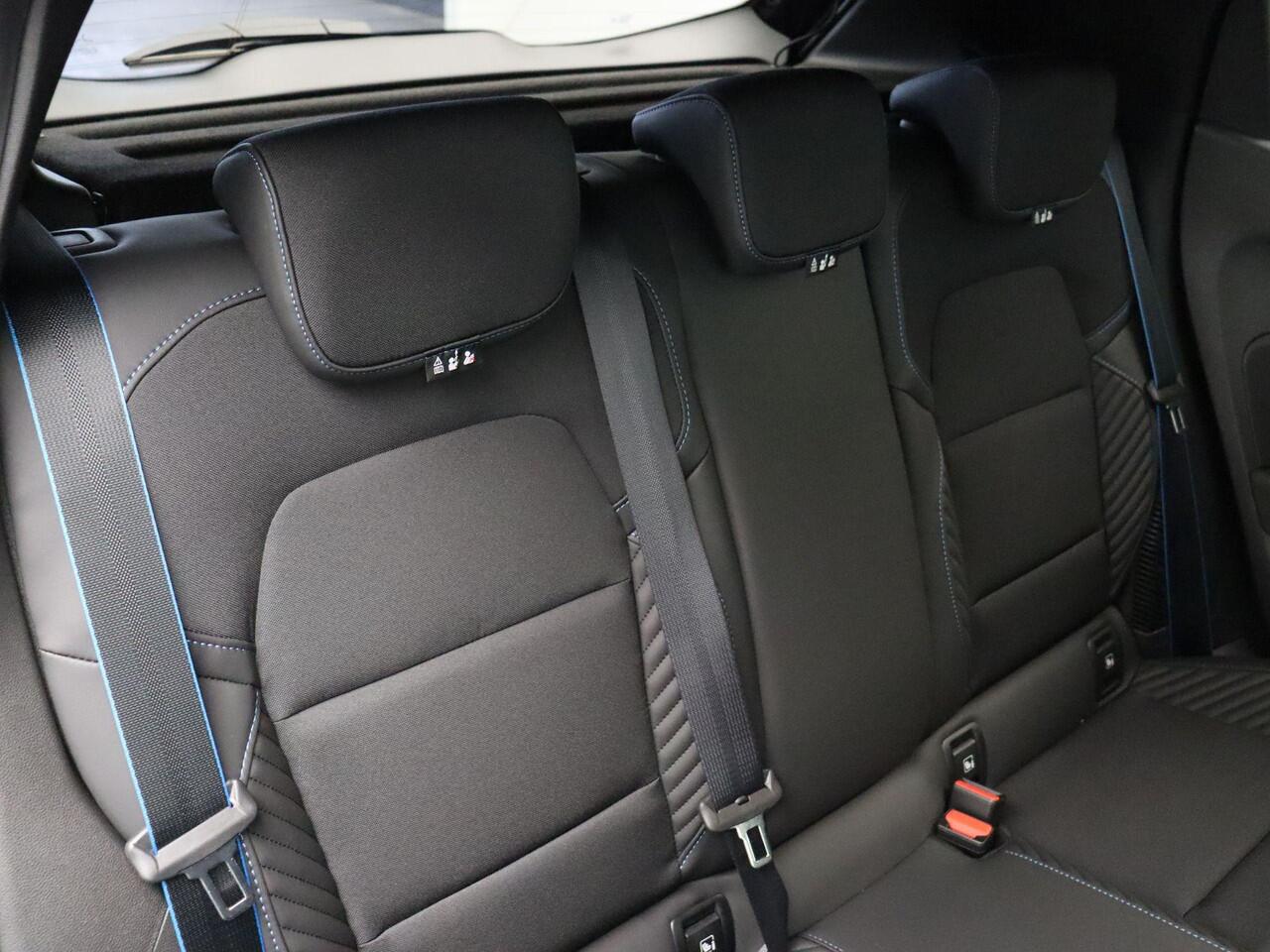 Renault CLIO E-Tech Full Hybrid 145pk esprit Alpine | Grootscherm navigatie | Adaptieve cruise control | 17" lichtmetalen velgen |