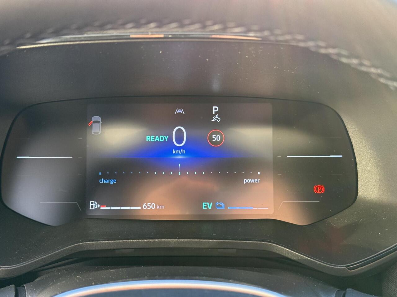 Renault CLIO 1.6 E-Tech Full Hybrid 145 evolution | Demo | Navigatie | Achteruitrijcamera | DAB | LED | Airco | Cruise Control | All Season banden |