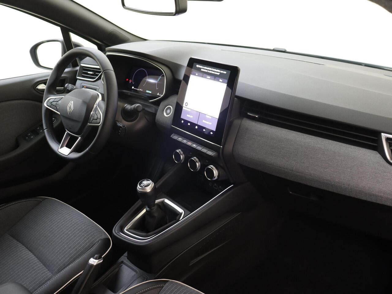 Renault CLIO 1.0 TCe 90PK GPF techno | Groot Scherm | Apple & Android Carplay | Navigatie | Climate Control | Parkeersensoren | Camera | Keyless Entry | Cruise Control