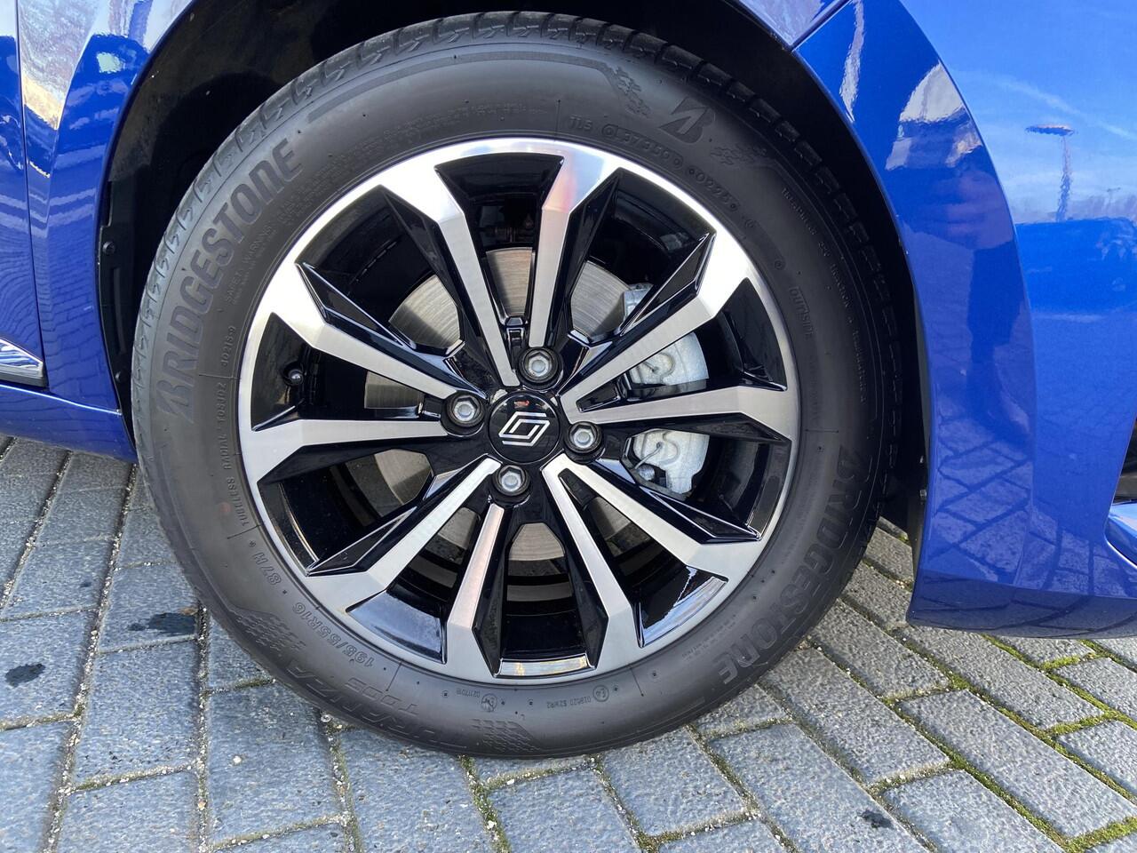 Renault CLIO 1.6 E-Tech Full Hybrid 145 techno LICHTMETAAL / PARKEERSENSOREN + CAMERA / CRUISE CONTROL / CLIMATE CONTROL / NAVI / 1E EIGENAAR!