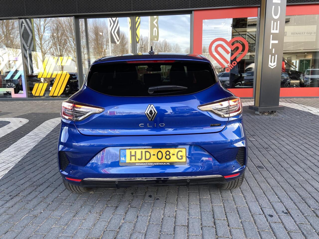 Renault CLIO 1.6 E-Tech Full Hybrid 145 techno LICHTMETAAL / PARKEERSENSOREN + CAMERA / CRUISE CONTROL / CLIMATE CONTROL / NAVI / 1E EIGENAAR!