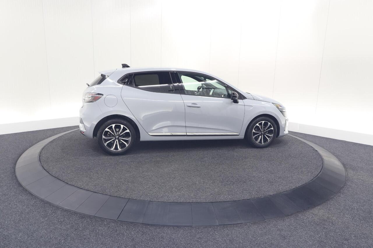 Renault CLIO TCe 90 GPF techno | 360 Camera | Adaptieve Cruise Control | Navigatie | 9.3 Inch Groot Scherm