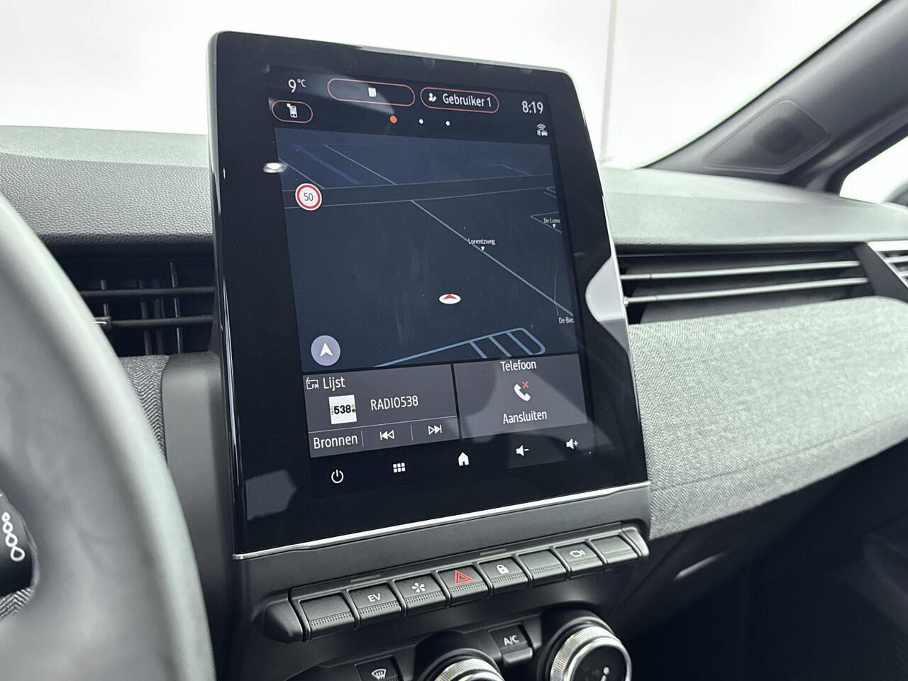 Renault CLIO 1.6 E-Tech Full Hybrid 145Pk techno | Navigatie | Climate Control | Cruise Control Adaptief | 360 Camera | Blind Spot Warning | Apple Carplay/Android Auto | Vitual Cockpit | Parkeersensoren Voor & Achter incl. Camera |