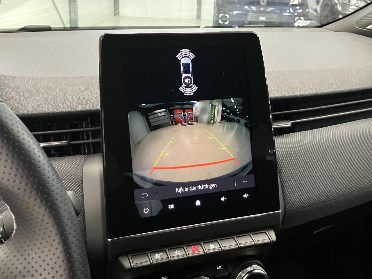 Renault CLIO 1.0 TCe 90 GPF esprit Alpine / Navigatie / Camera / Sportstoelen / BOSE Audio / Cruise Control / Climate Control / Apple CarPlay/Android Auto / Parkeersensoren Voor en Achter / Digitaal Dashboard /