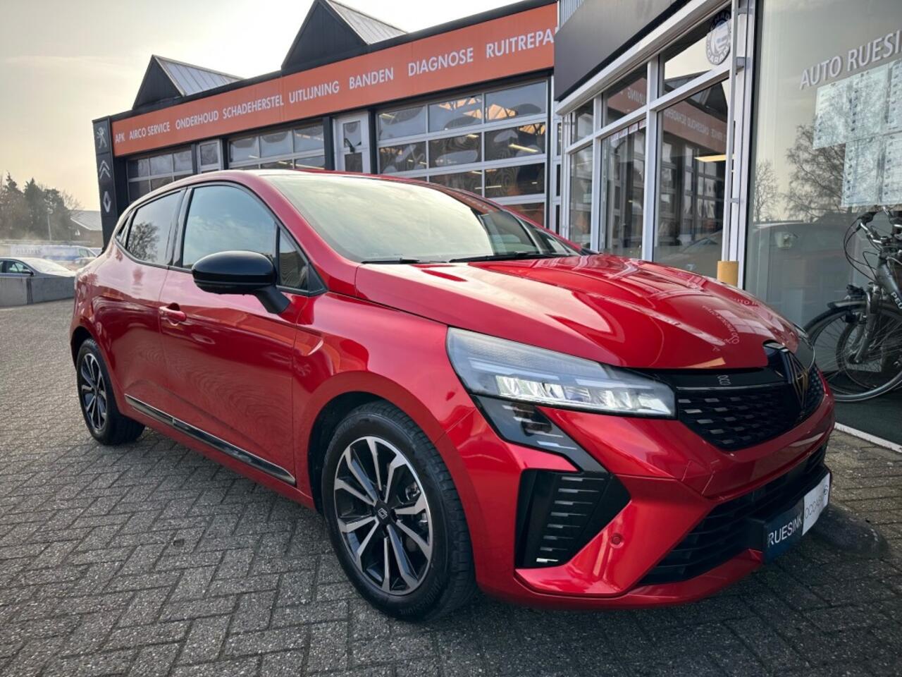 Renault CLIO 1.0 TCE 90 TECHNO