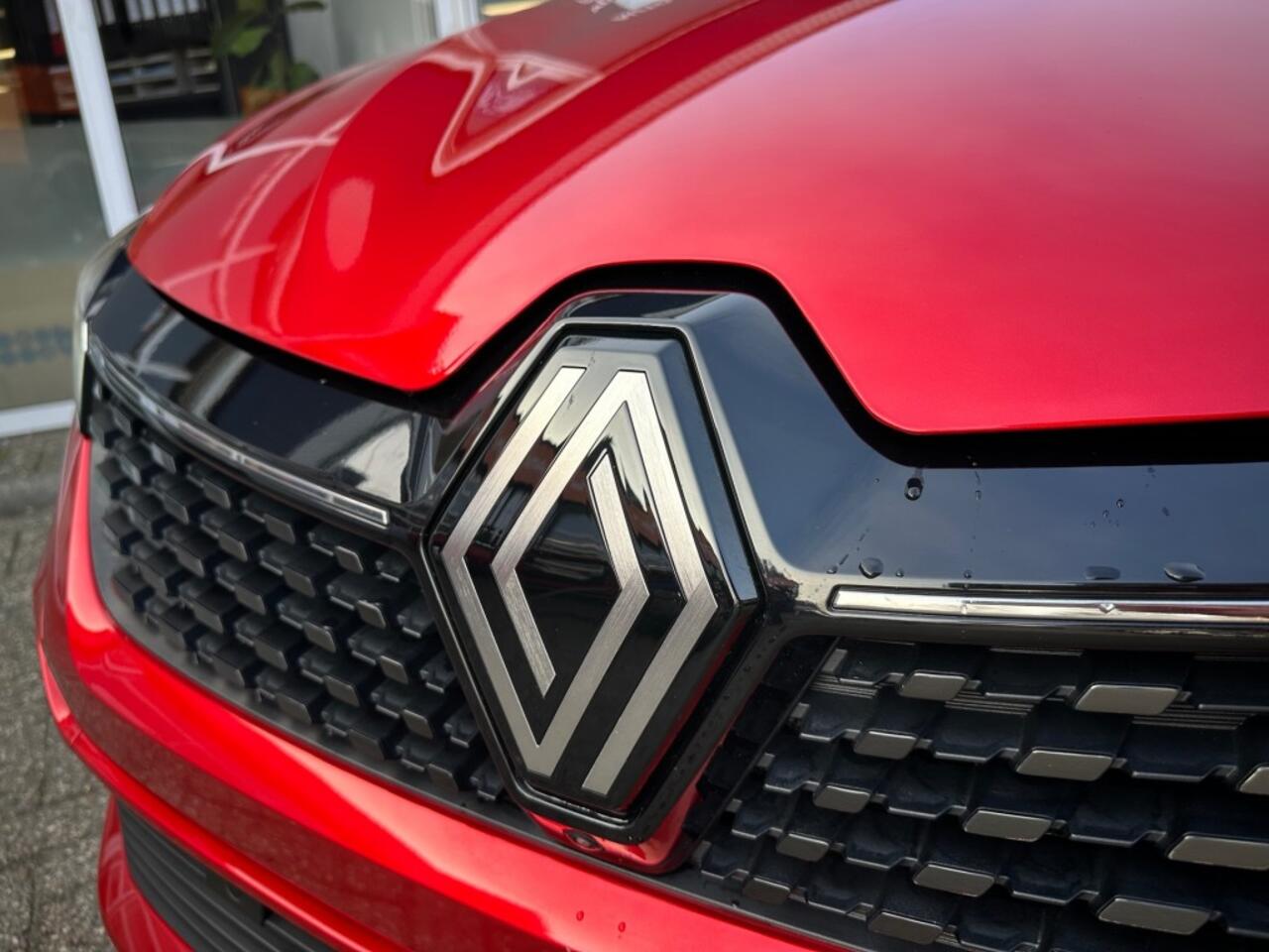 Renault CLIO 1.0 TCE 90 TECHNO