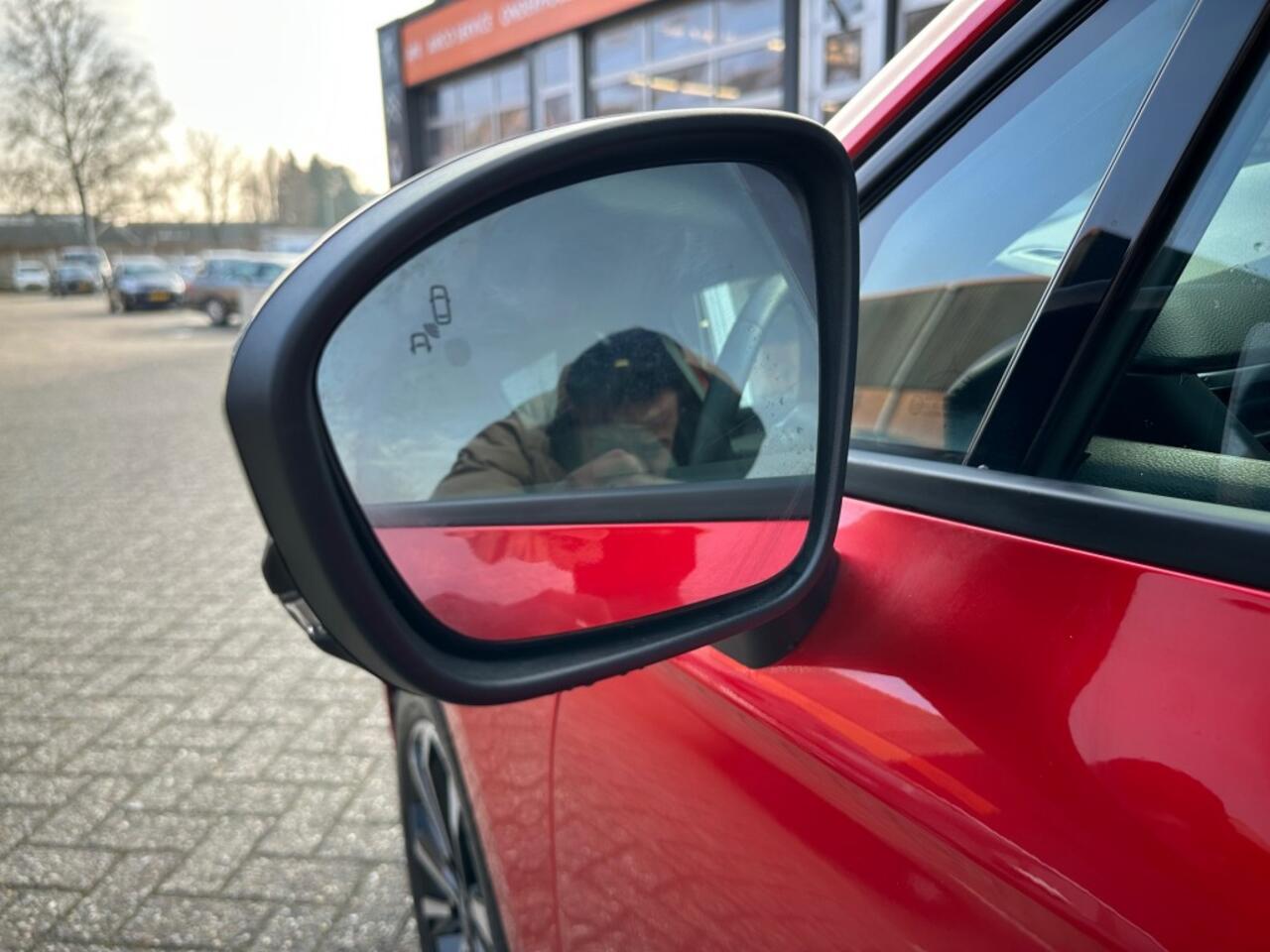 Renault CLIO 1.0 TCE 90 TECHNO