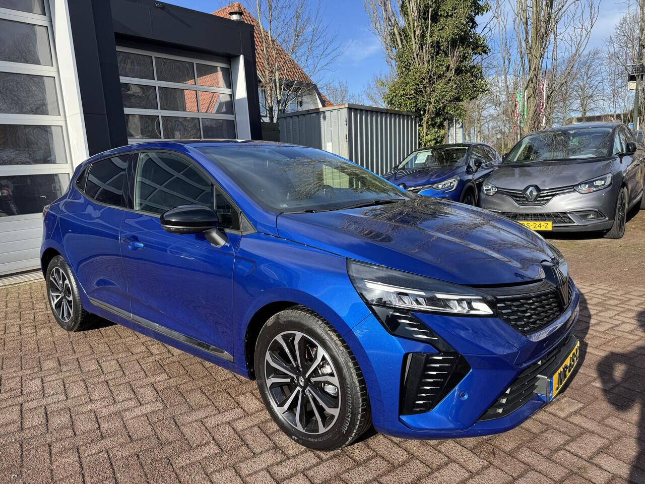 Renault CLIO 1.0 TCe 90 Techno+360 Camera!!