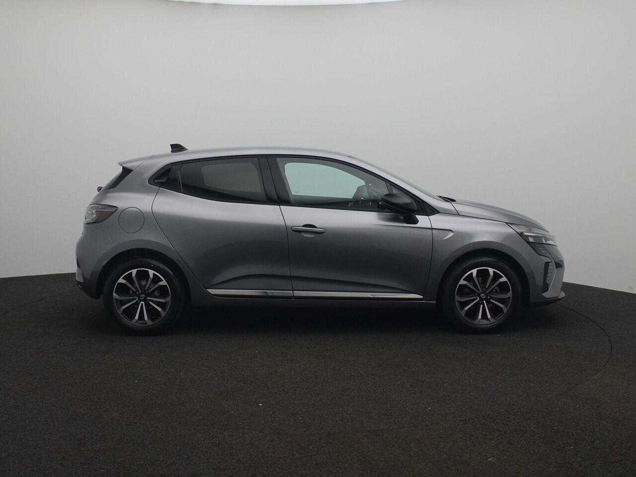 Renault CLIO TCe 90 Techno | Pack navigation techno | Voorloopauto Amphia