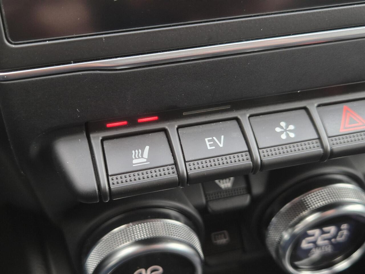 Renault CLIO 1.6 E-Tech Full Hybrid 145 Techno Automaat / Fabrieksgarantie tot 04-2027 / All Season Banden / 360 Graden Camera / Stoel & Stuurverwarming / Apple Carplay & Android Auto / Cruise Control / Draadloze Telefoon Lader /