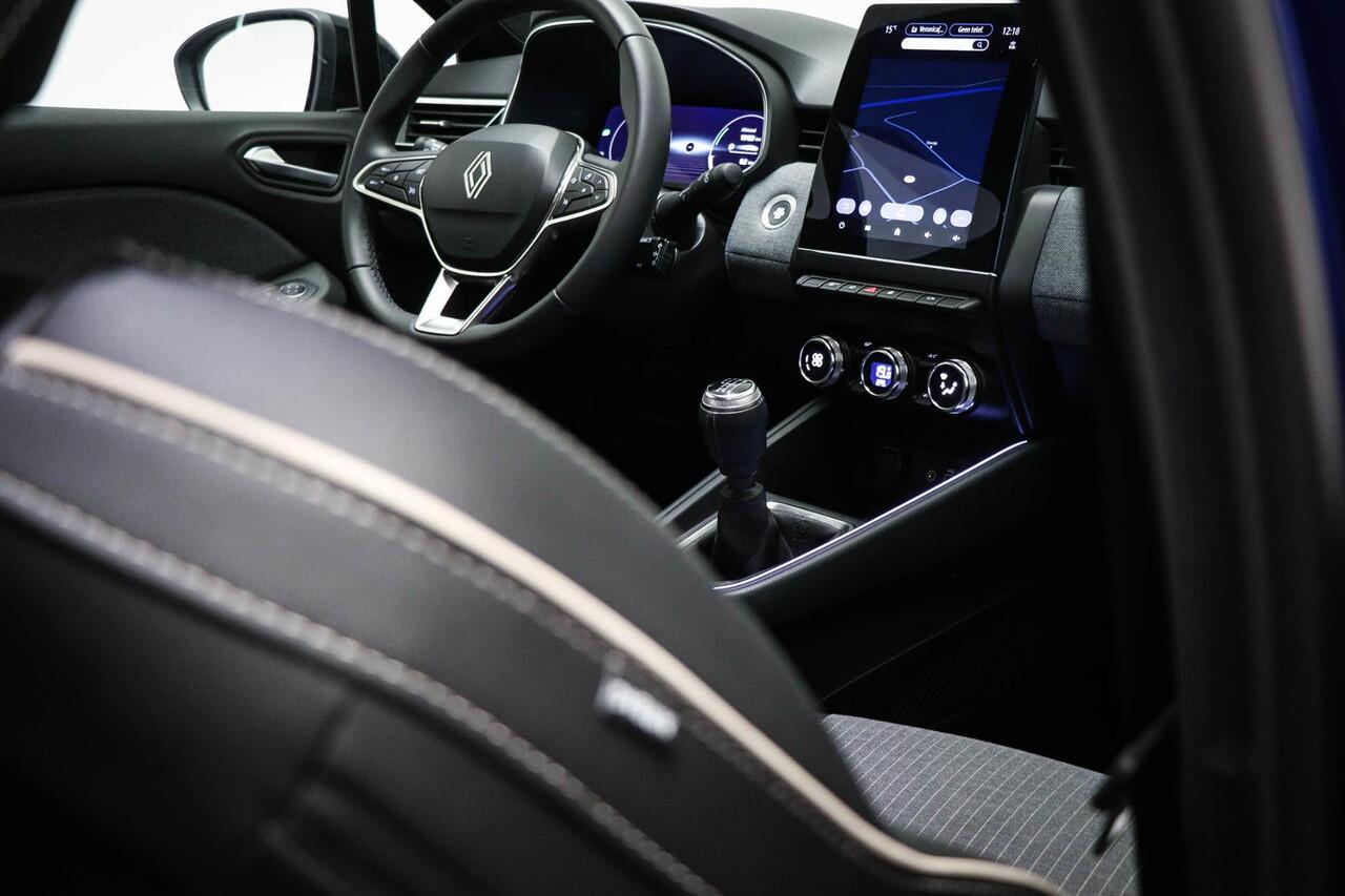 Renault CLIO 1.0 TCe 90 GPF techno | LED | DAB | APPLE | 360 CAMERA