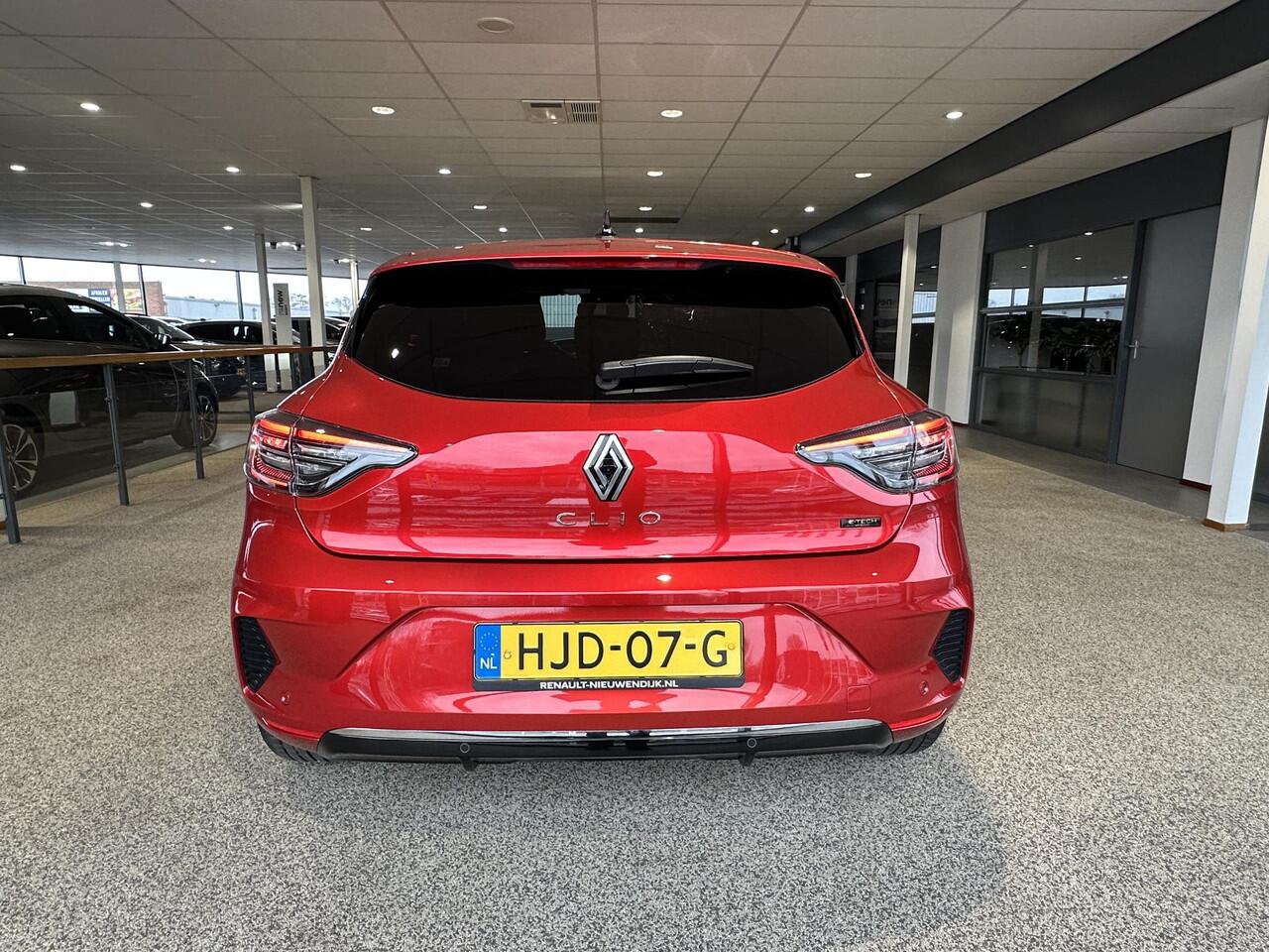 Renault CLIO 1.6 E-Tech Full Hybrid 145 techno | 360 CAMERA | PARKEERSENSOREN V+A | CLIMATE CONTROL | CRUISE CONTROL | APPLE CARPLAY