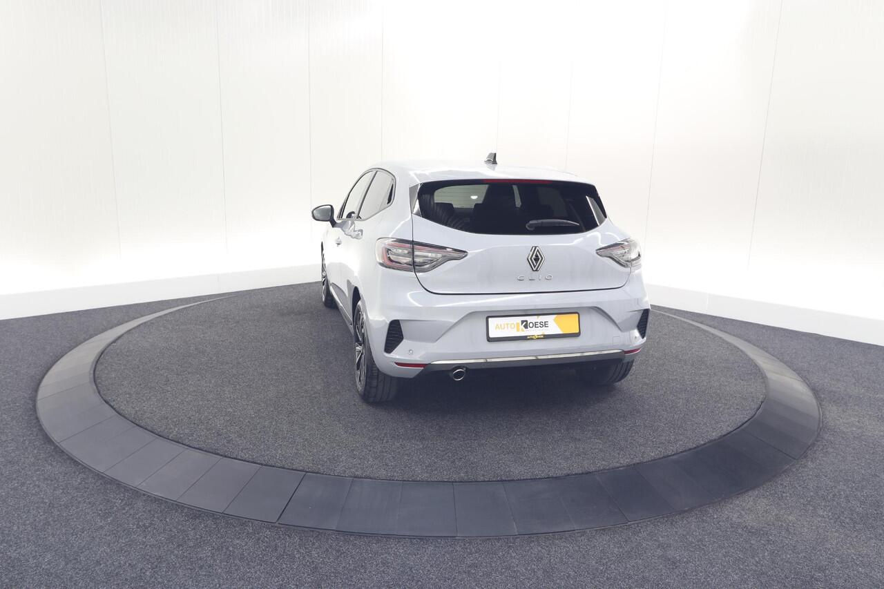 Renault CLIO TCe 90 GPF techno | 360 Camera | Adaptieve Cruise Control | 9.3 Inch Groot Scherm | voor- en achtersensoren