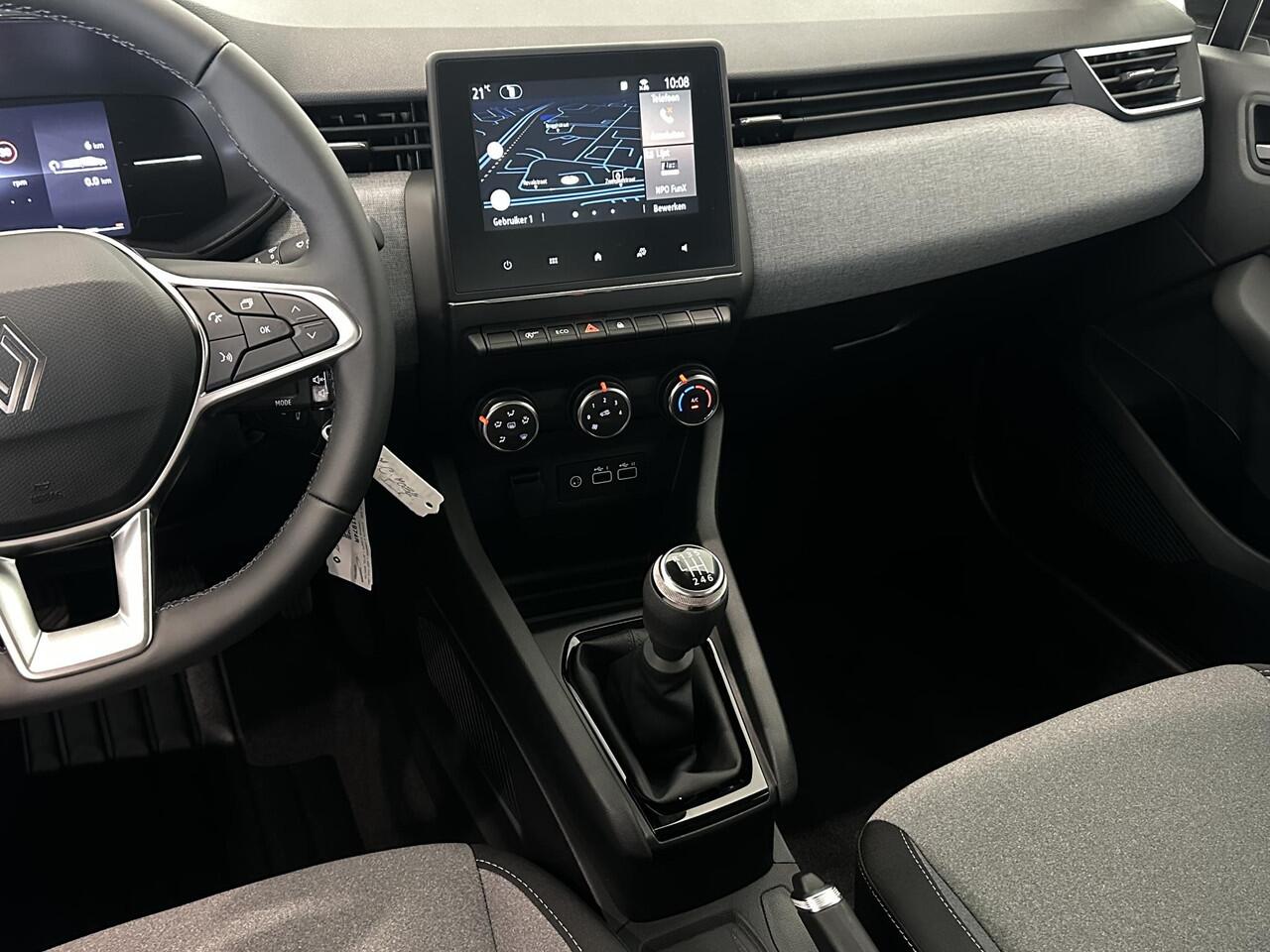 Renault CLIO 1.0 TCe 90 Evolution | Pack Navigation | Achteruitrijcamera | Van: ¤ 26.359,- nu rijklaar voor: ¤ 24.359,-