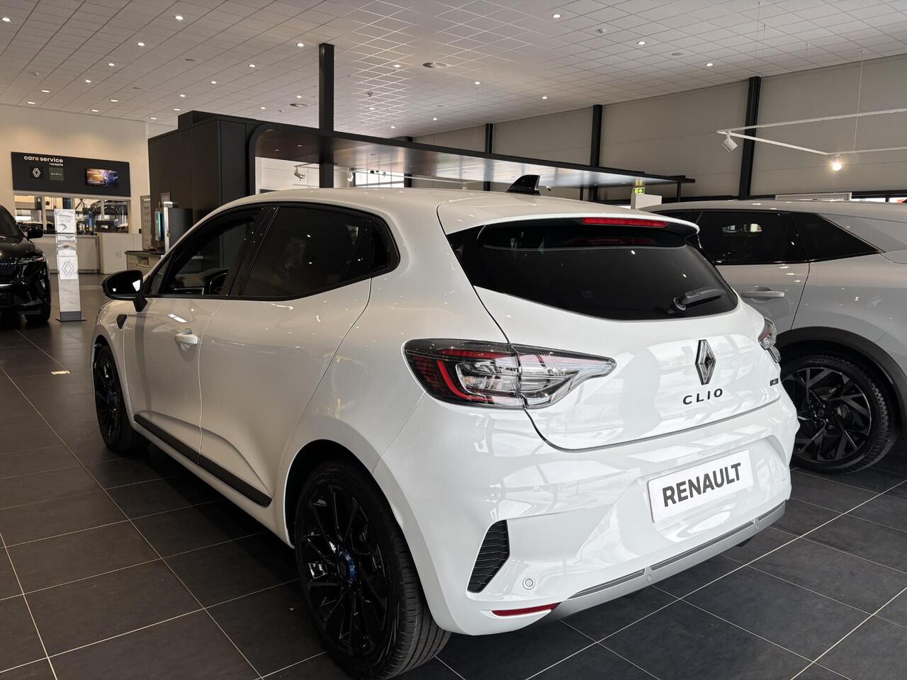 Renault CLIO 1.6 E-Tech Full Hybrid 145 esprit Alpine / Pack Bose /