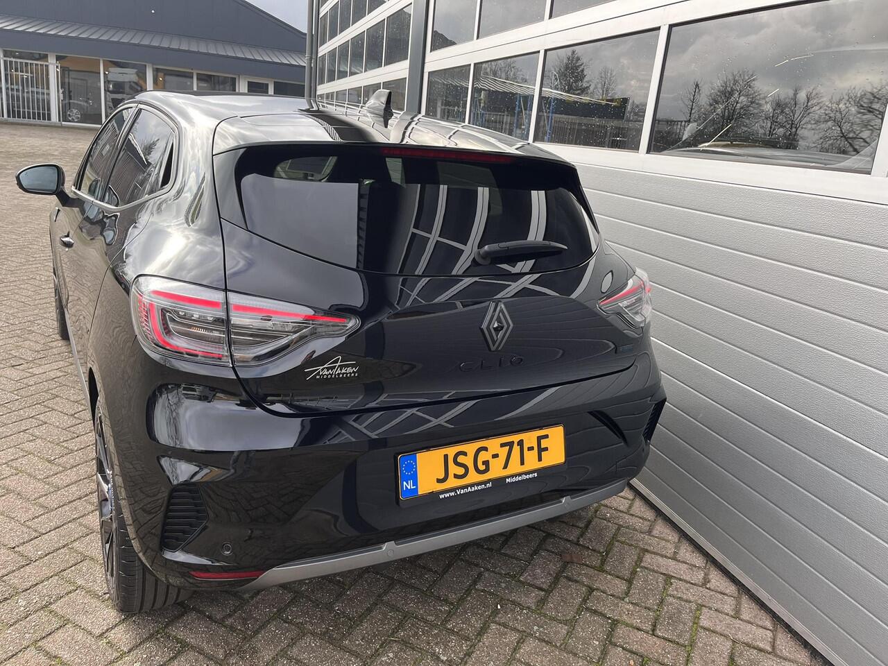 Renault CLIO 1.6 E-Tech Full Hybrid 145 Esprit Alpine