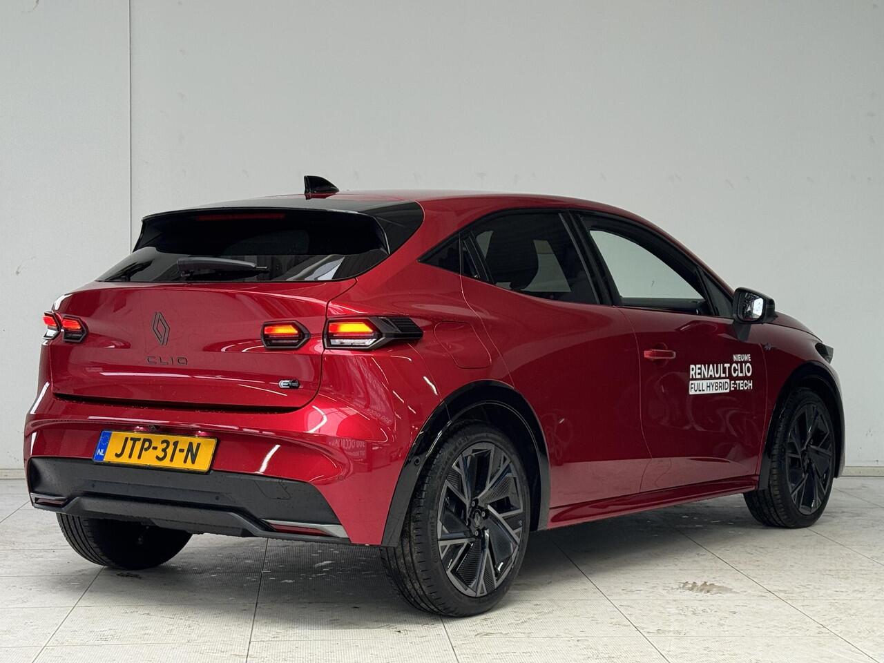 Renault CLIO 1.8 Hybrid 160 Esprit Alpine | DEMO | Navigatie | 360° Camera | Harman / Kardon |