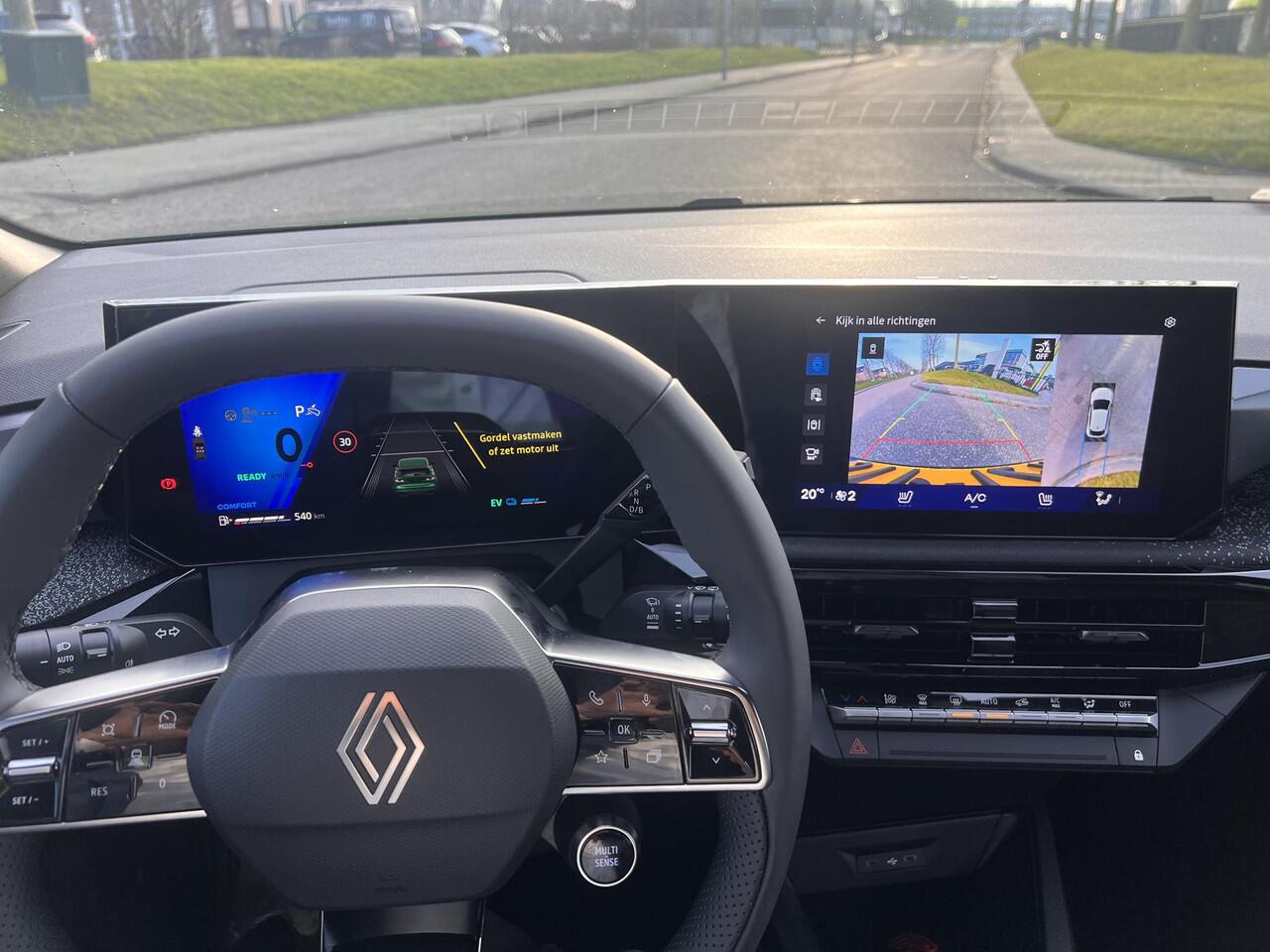 Renault CLIO 1.8 Hybrid 160 techno / PACK PREMIERE FULL HYBRID