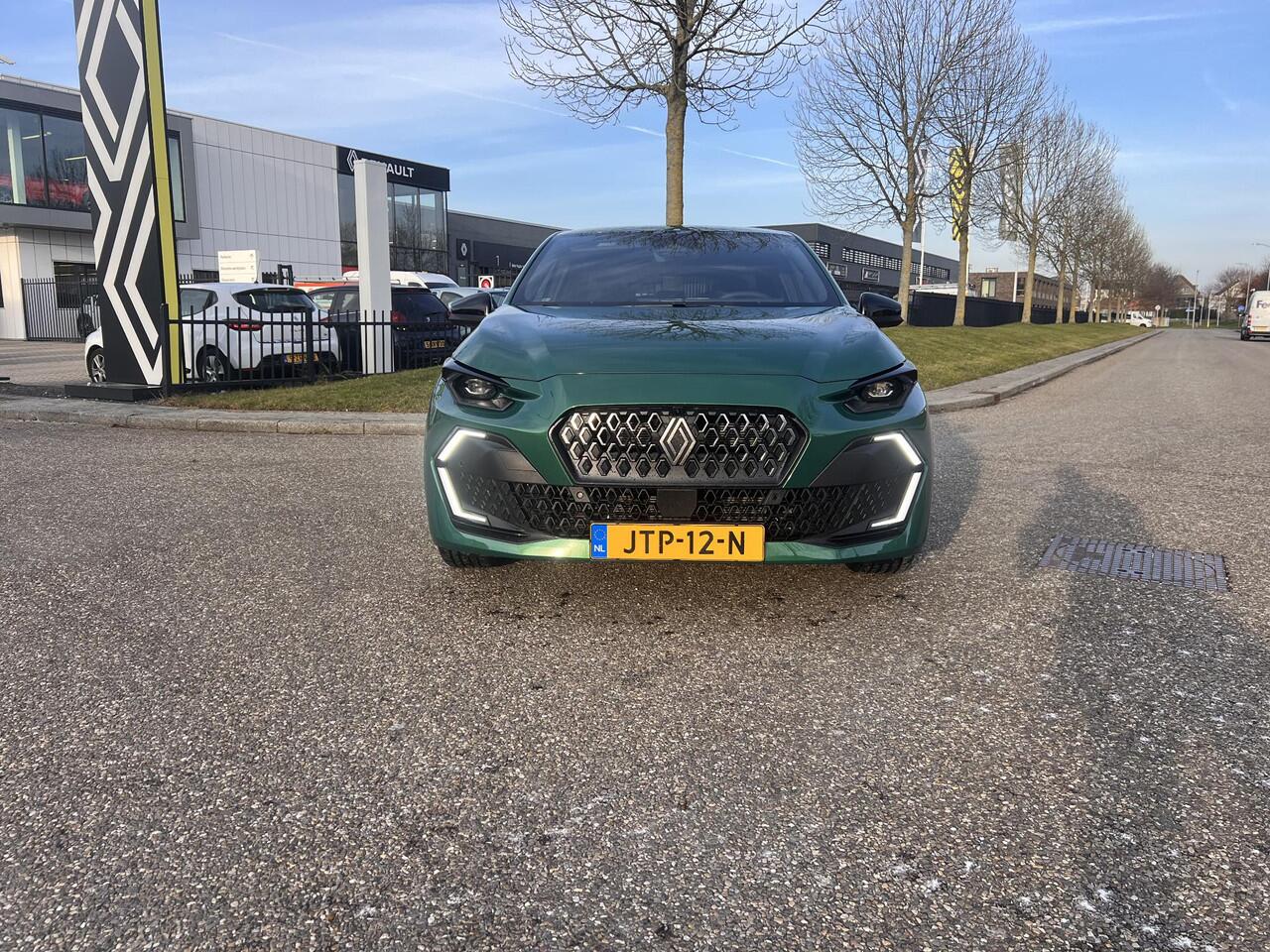 Renault CLIO 1.8 Hybrid 160 techno / PACK PREMIERE FULL HYBRID