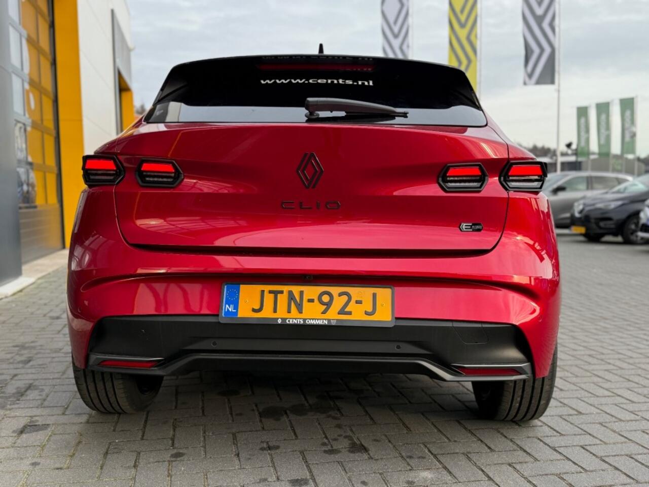 Renault CLIO Esprit Alpine Hybrid E-Tech 160PK DEMO