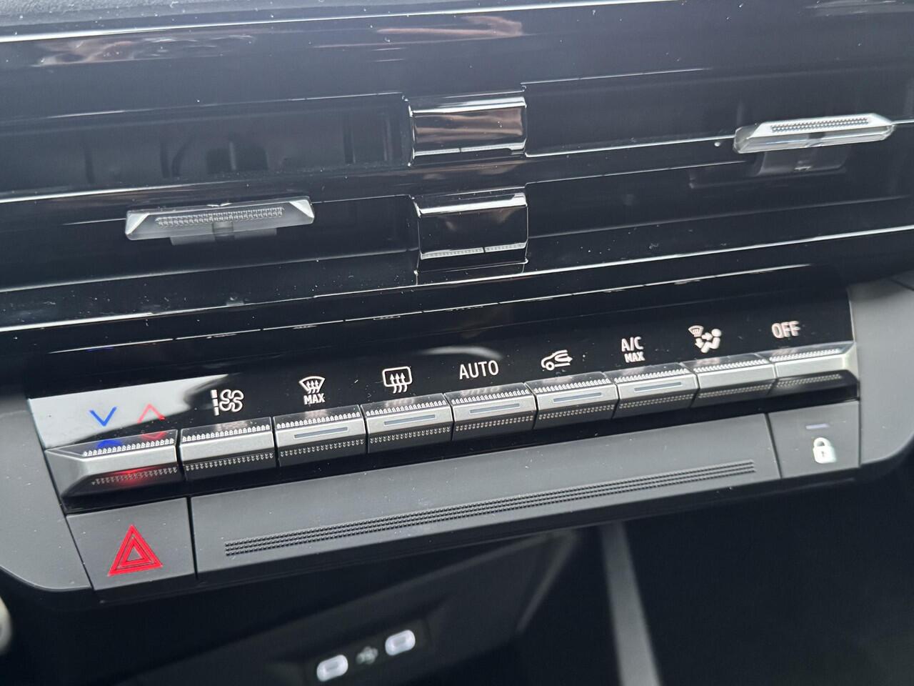 Renault CLIO 1.8 Hybrid 160 esprit Alpine | Harman Kardon | 360 camera | Google Maps navi | AppleCarplay & Android Auto