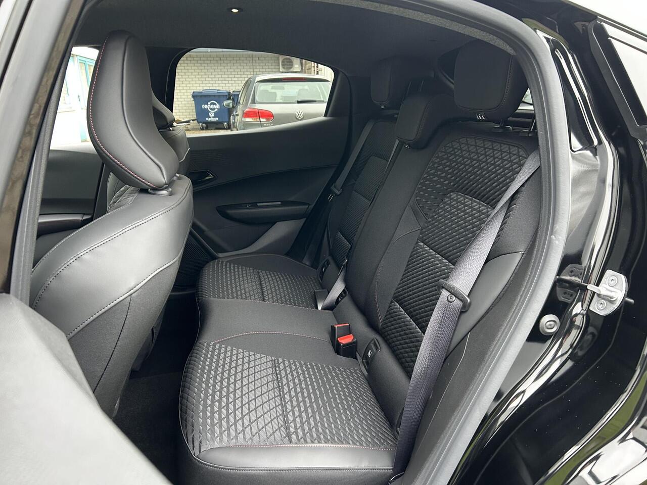 Renault CLIO 1.8 Hybrid 160 techno