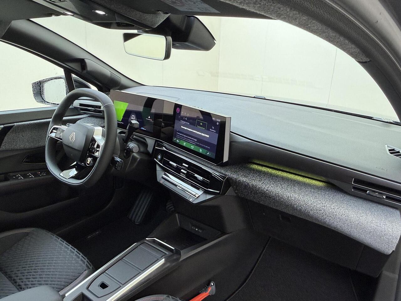 Renault CLIO 1.8 Hybrid 160 techno | Stoelverwarming | Lichtmetalen velgen