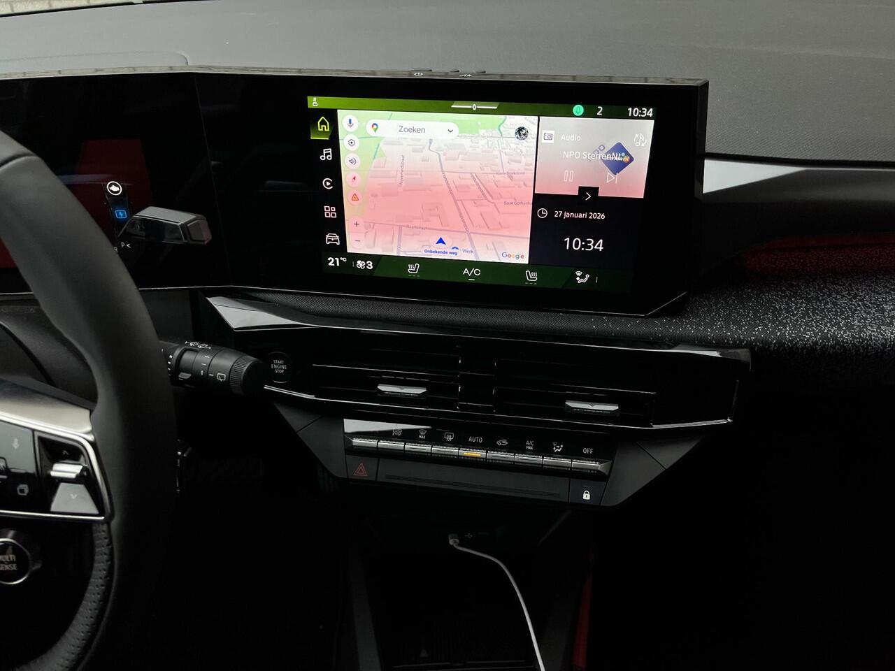 Renault CLIO 1.8 Hybrid 160 Techno | Demo | Pack Première | 360° Camera | Adaptive Cruise Control |