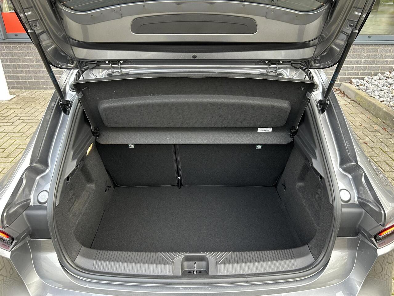 Renault CLIO 1.8 Hybrid 160 techno