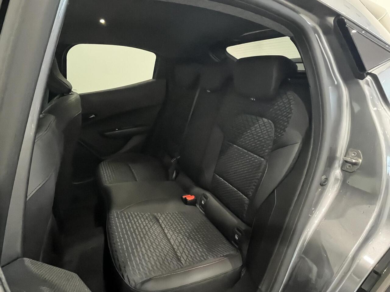 Renault CLIO 1.8 Hybrid 160 Techno | Pack Première | Van: ¤ 32.223,- nu rijklaar voor: ¤ 31.723,-