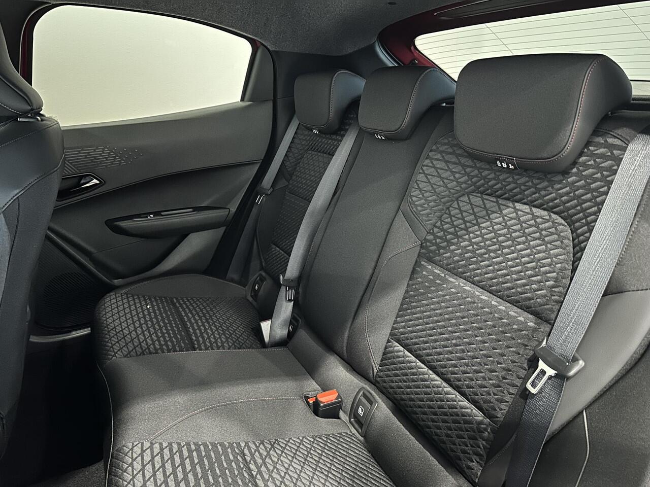 Renault CLIO 1.8 Hybrid 160 Techno | Resevewiel | Pack Première | Van: ¤ 32.423,- nu rijklaar voor: ¤ 31.923,-