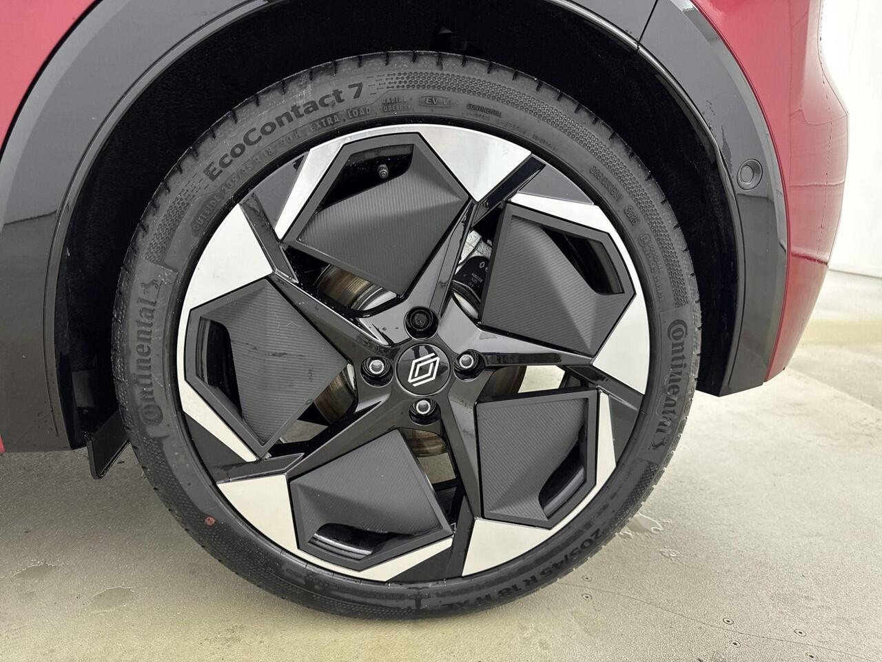 Renault CLIO 1.8 Hybrid 160 techno | PACK PREMIÈRE | Apple Carplay/Android Auto | Draadloos Opladen | Grootlichtassistent | Keyless |