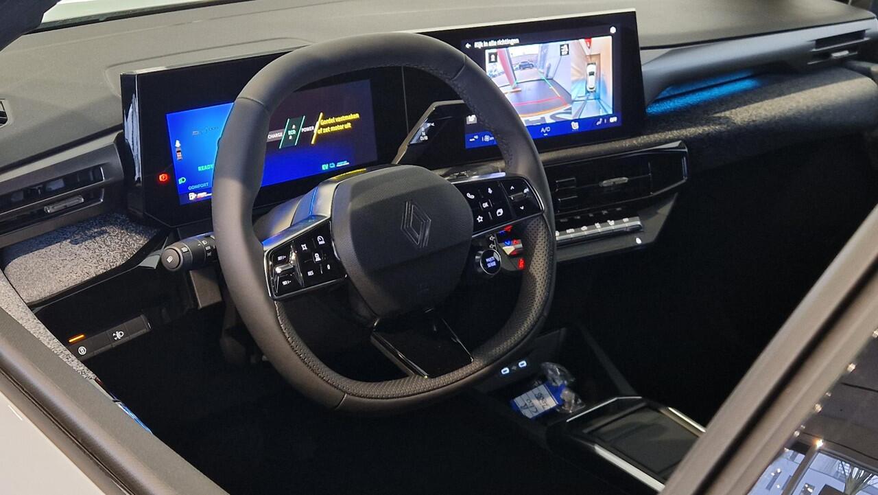 Renault CLIO full hybrid E-Tech 160 techno Pack Première