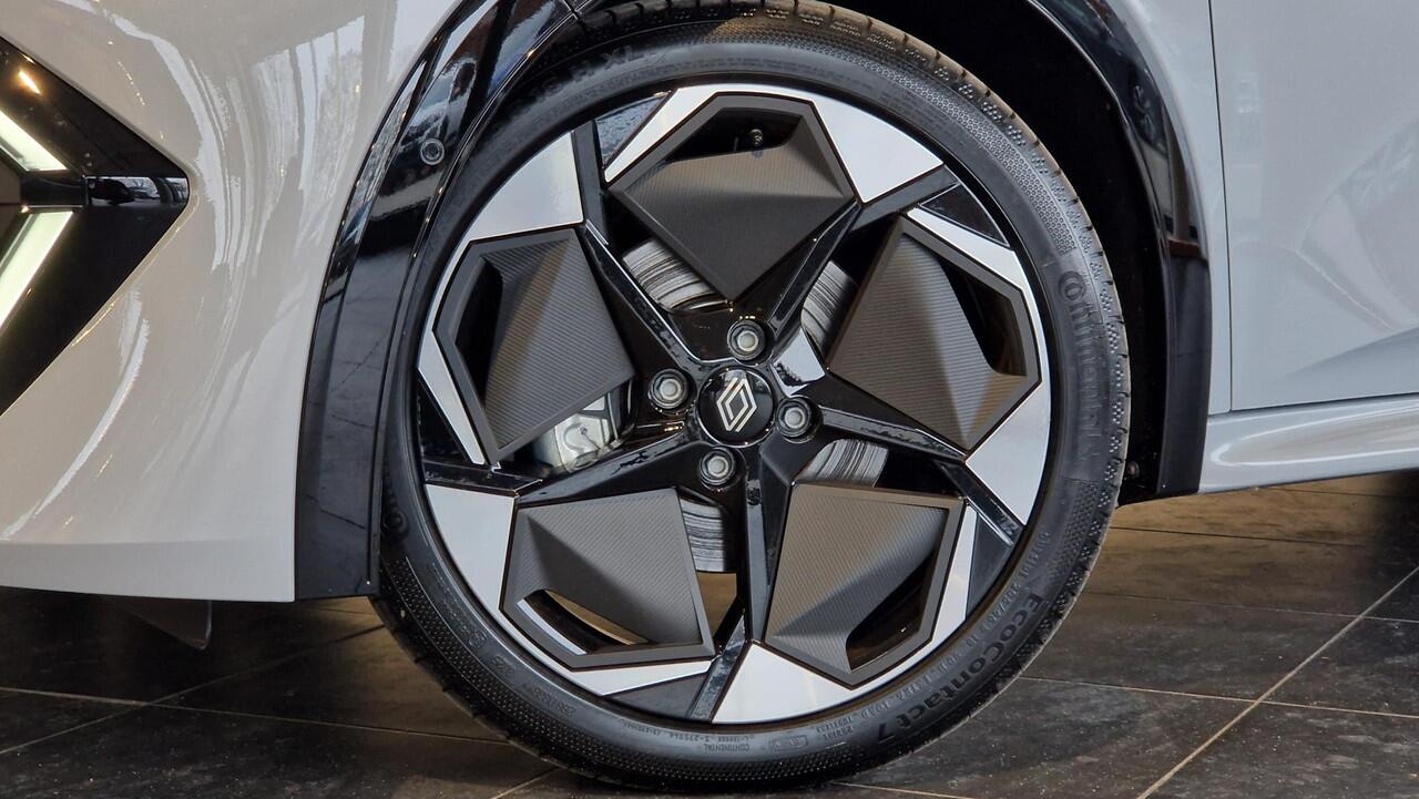 Renault CLIO full hybrid E-Tech 160 techno Pack Première