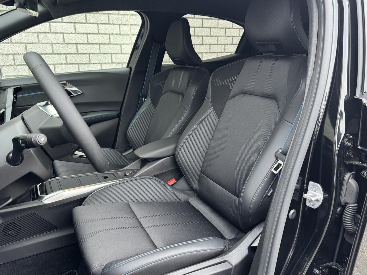 Renault CLIO 1.8 Hybrid 160 esprit Alpine | CarPlay + Android auto | Harman kardon | 360 graden Camera | Stoel + Stuur Verwarming | 18" LM velgen|