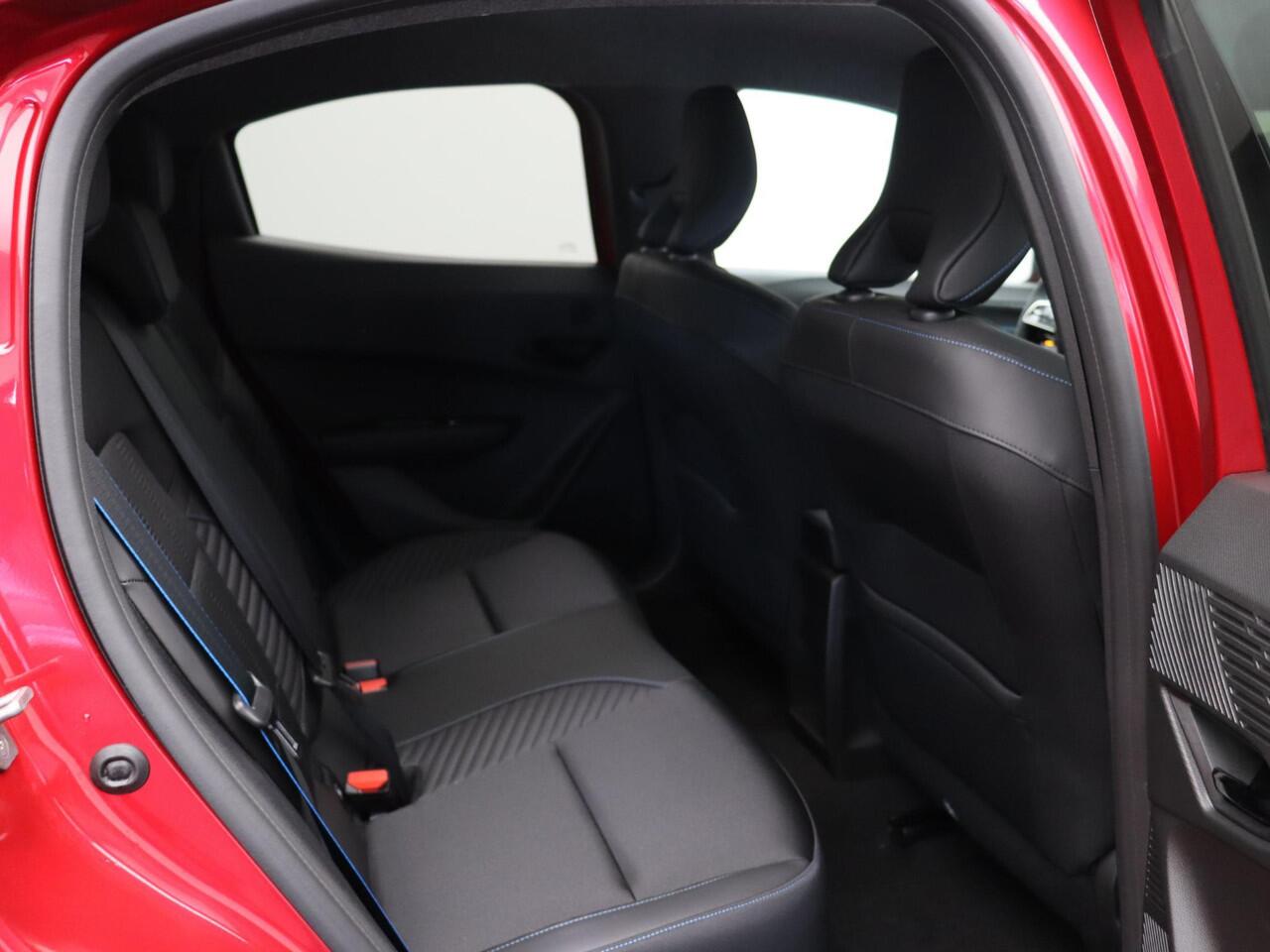 Renault CLIO Hybrid 160pk Esprit Alpine | Harman Kardon | Stoelverwarming | Stuurwielverwarming |