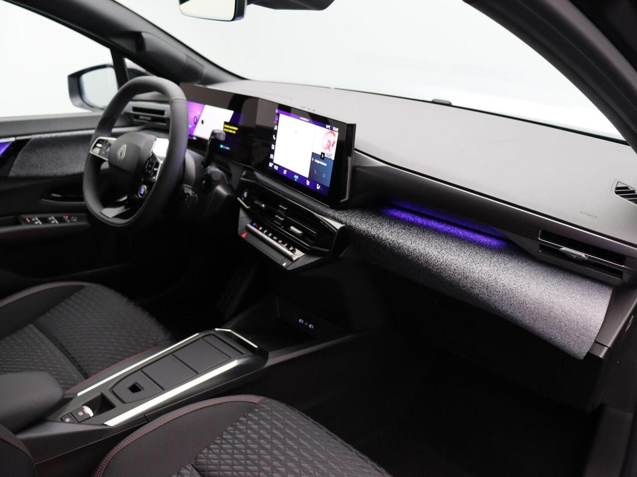 Renault CLIO Hybrid 160pk techno | Vijf jaar garantie | Stoelverwarming | 18" lichtmetalen velgen | 360 graden camera |