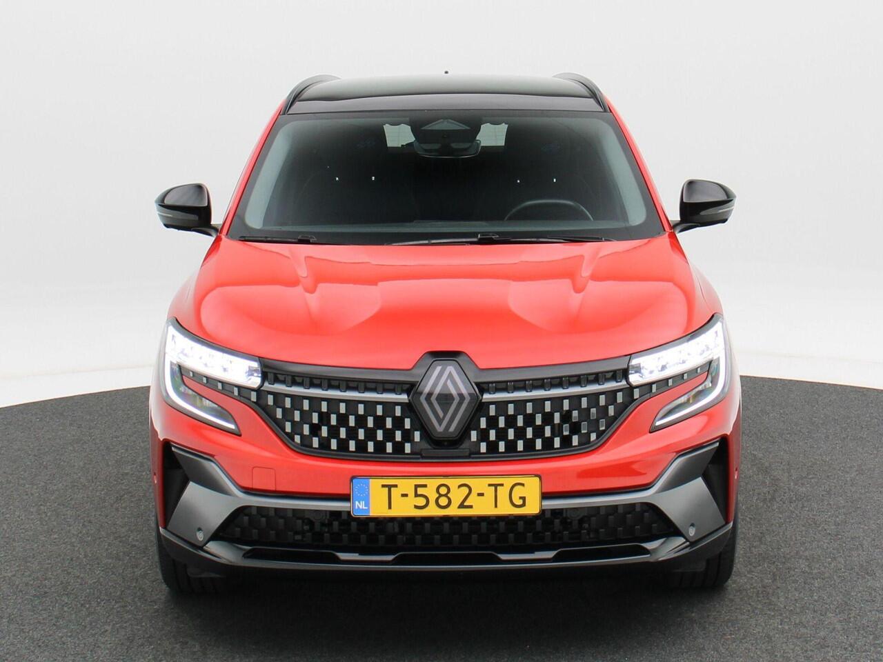 Renault ESPACE E-Tech full hybrid 200 esprit Alpine 7-Persoons | Full LED | Navigatie | Camera | Panoramadak | 20 Inch | Adaptive Cruise | CarPlay | 26.196 Km!!