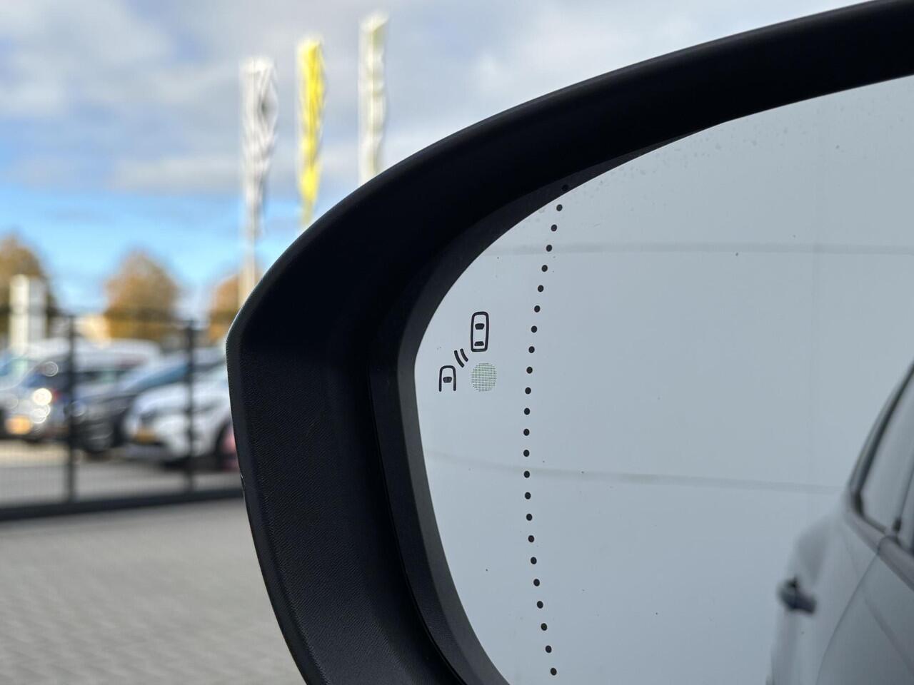 Renault ESPACE E-Tech full hybrid 200 iconic 7p. | 4 Control | Panoramadak |