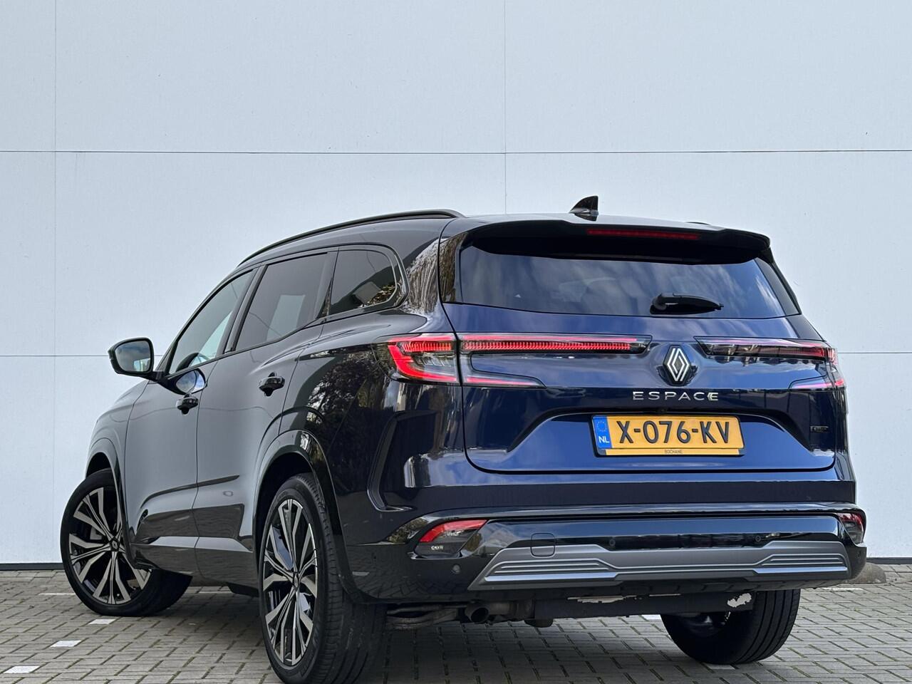 Renault ESPACE E-Tech full hybrid 200 iconic 7p. | 4 Control | Panoramadak |