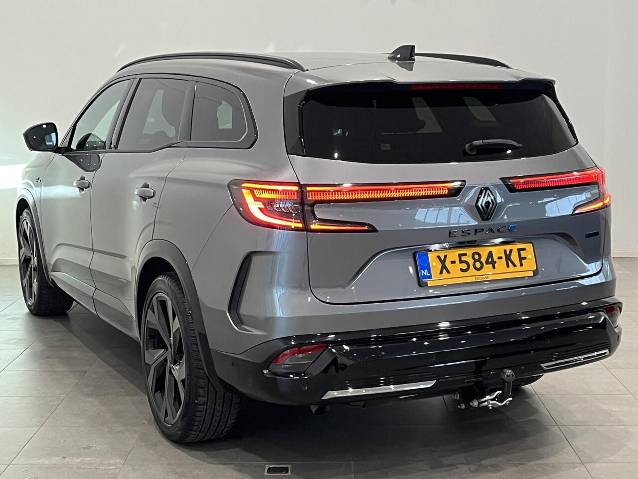 Renault ESPACE 1.2 E-Tech Full Hybrid 200 Esprit Alpine 7p. | 360° camera | Trekhaak | All season banden